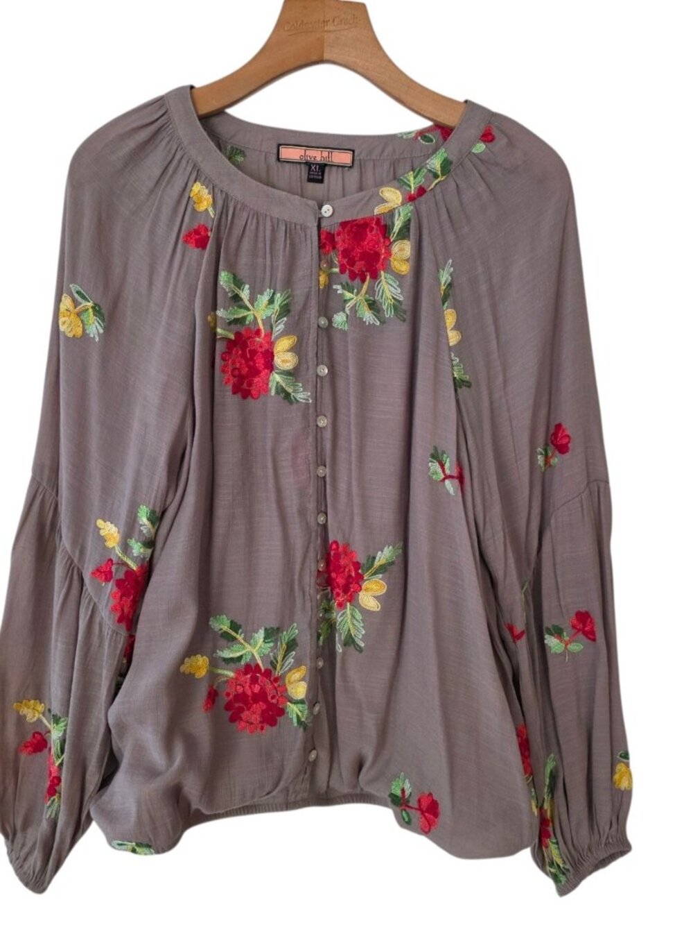 Olive Hill Top Embroidered Floral Boho Blouse Size XL Peasant Gypsy Gray